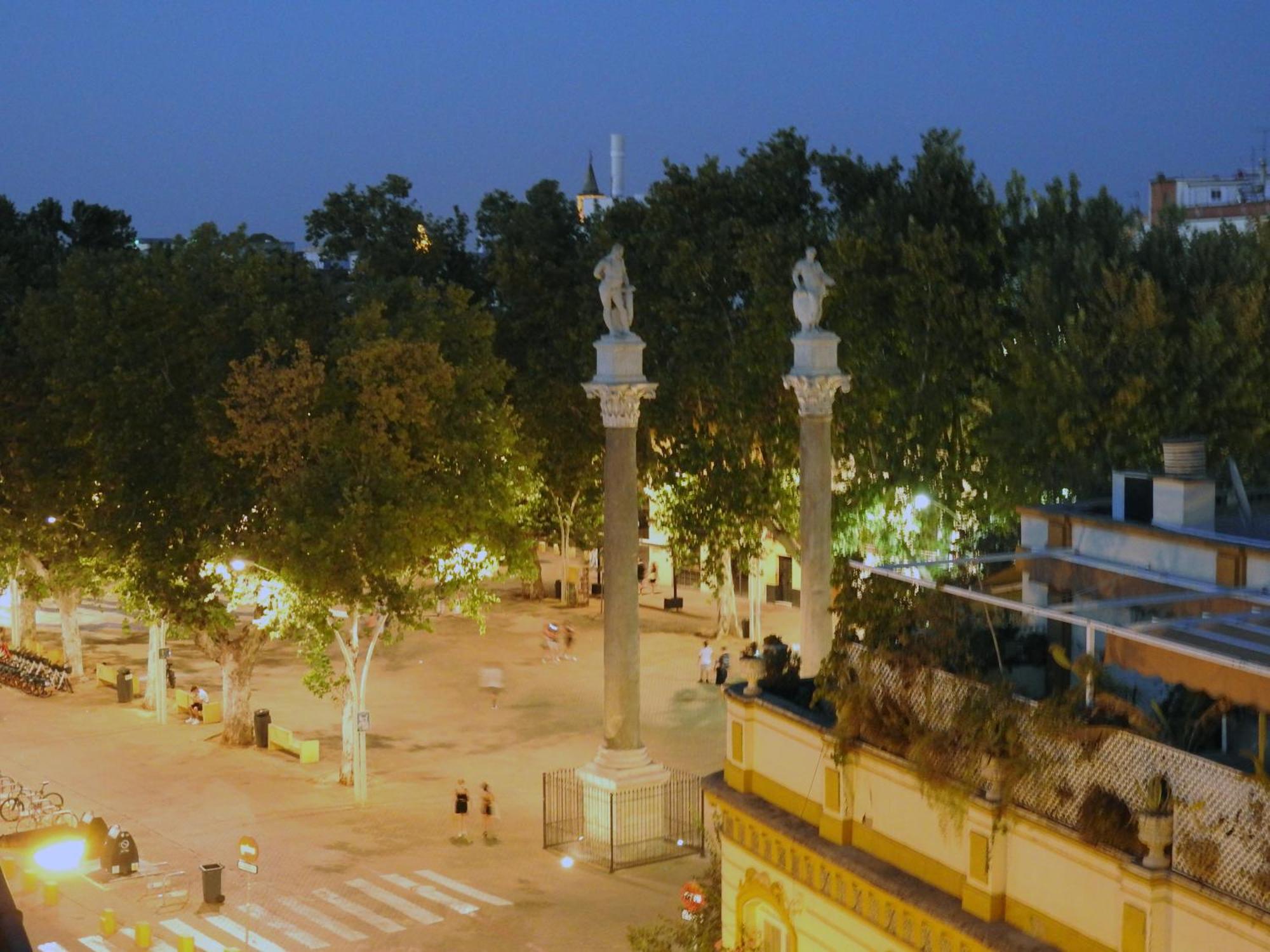 Apartamento En Sevilla Centro Con Vistas A La Plaza Alameda De Hercules - Hasta 7 Personas Екстер'єр фото