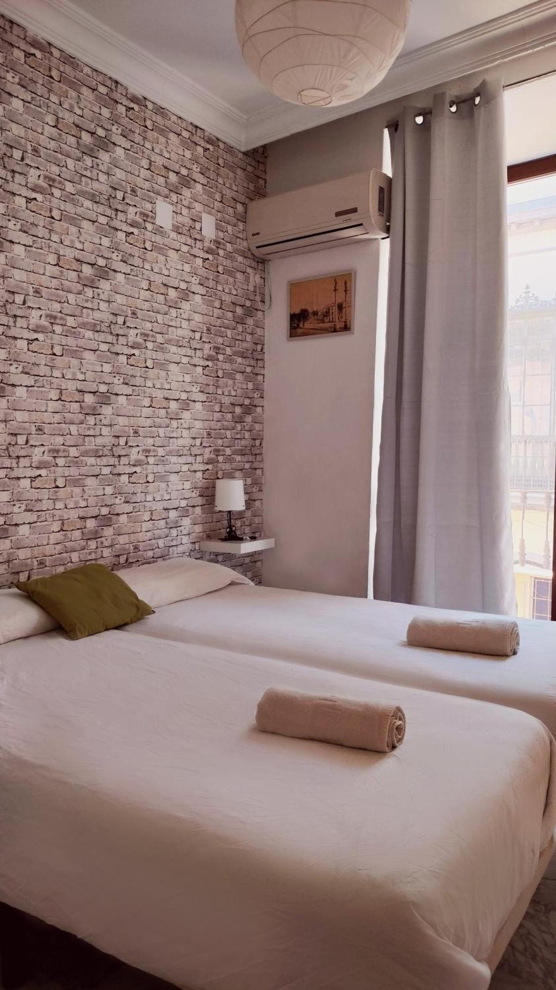 Apartamento En Sevilla Centro Con Vistas A La Plaza Alameda De Hercules - Hasta 7 Personas Екстер'єр фото